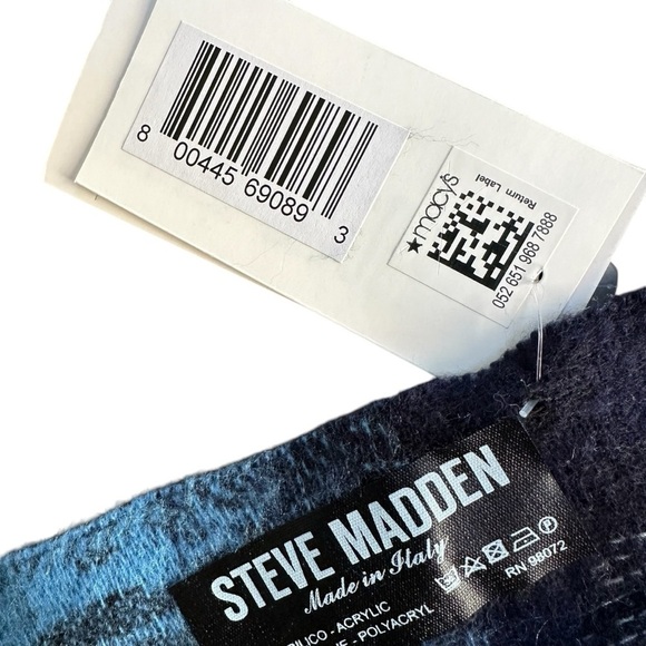 Steve Madden Made in Italy Mid Weight Ombre Blue Paisley Muffler Scarf - Picture 7 of 7